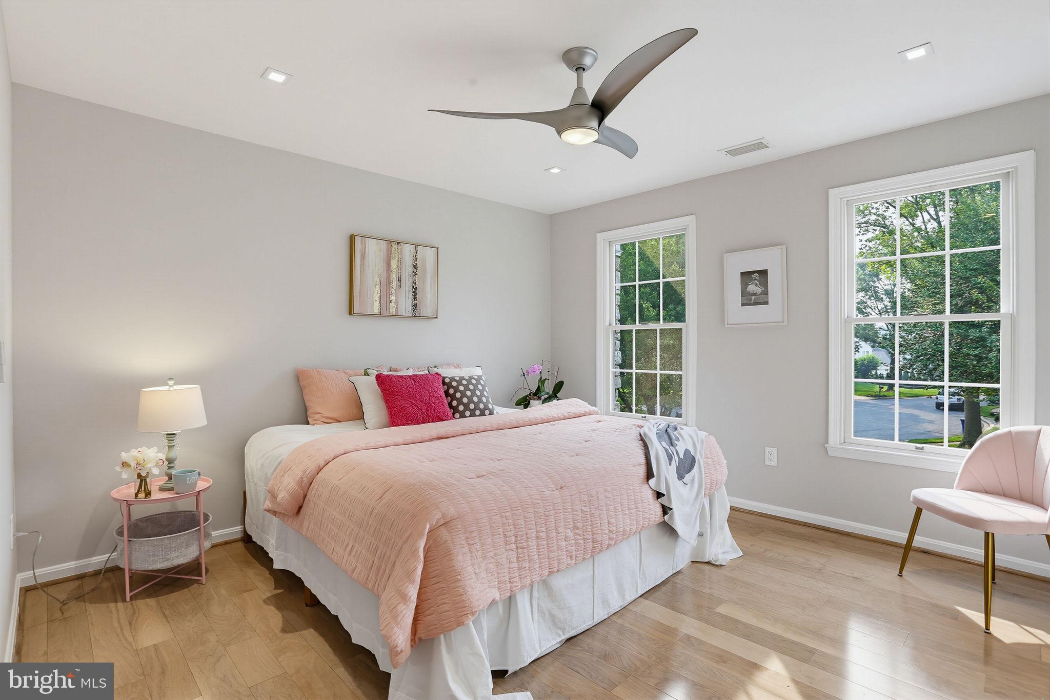 CLARKS GLEN - Residential