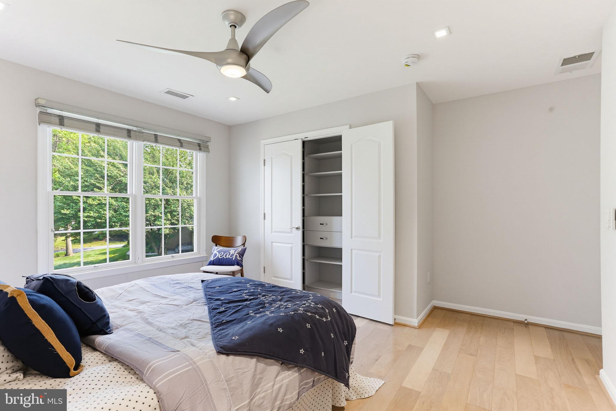CLARKS GLEN - Residential
