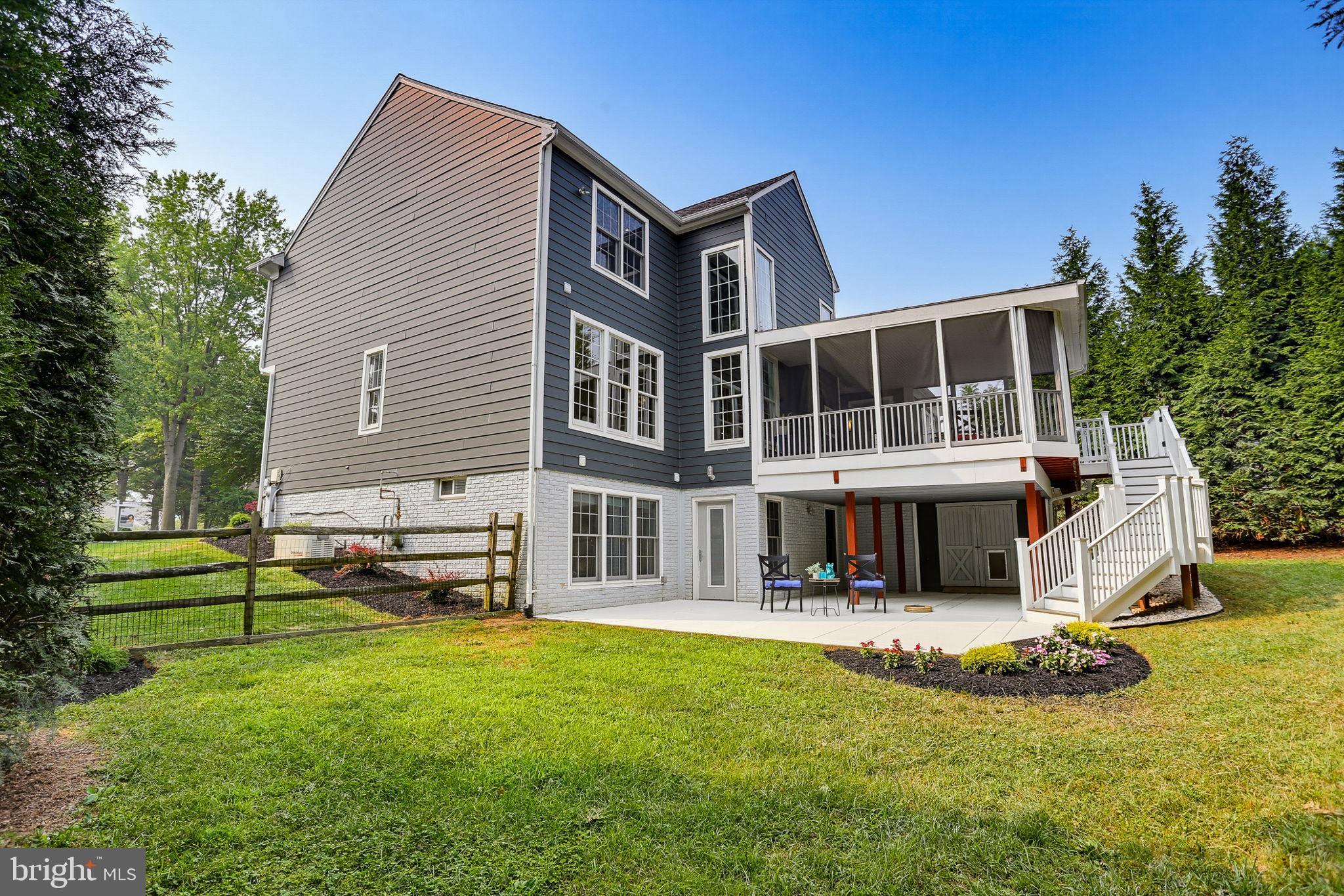 CLARKS GLEN - Residential