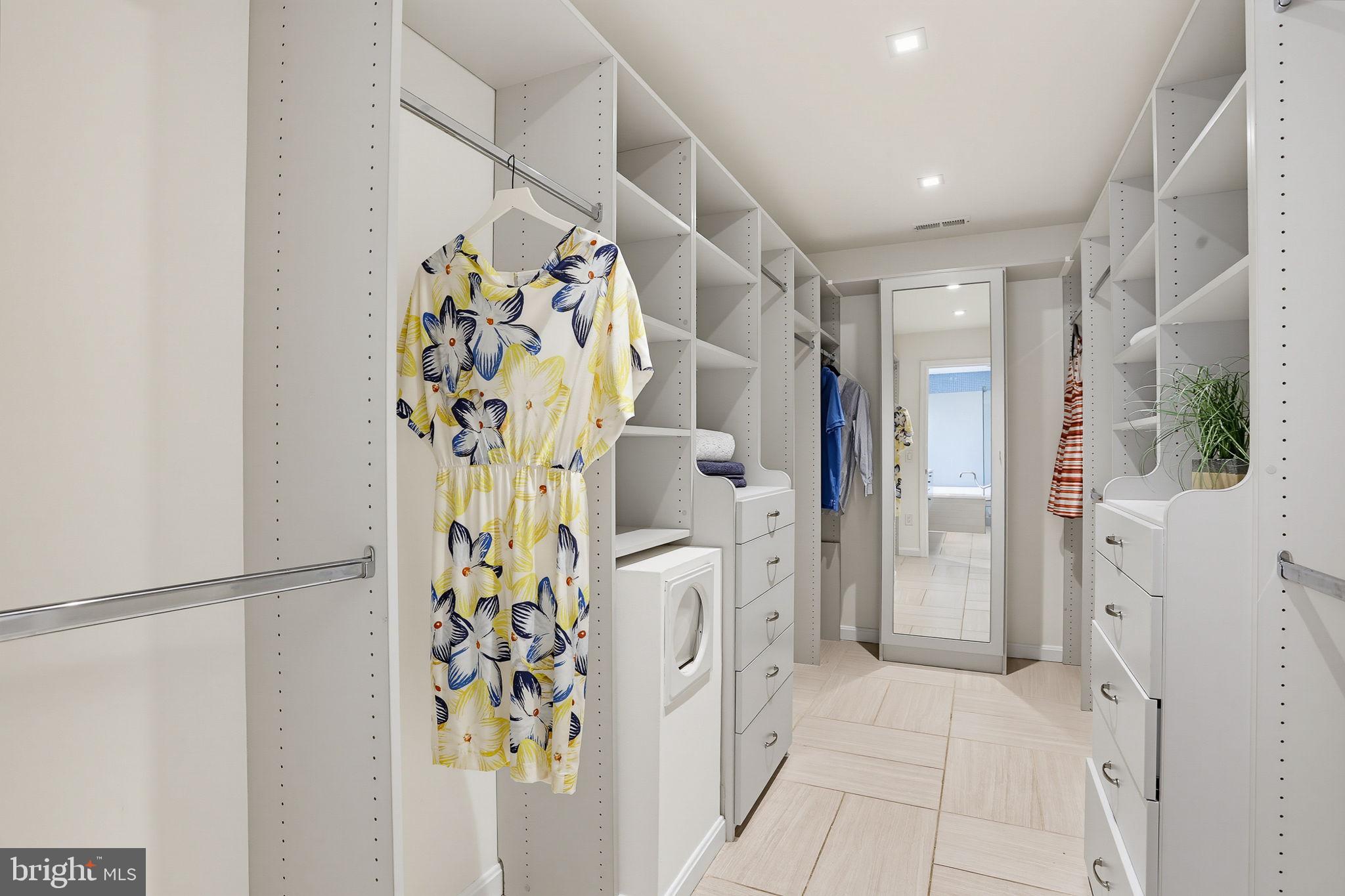 CLARKS GLEN - Residential