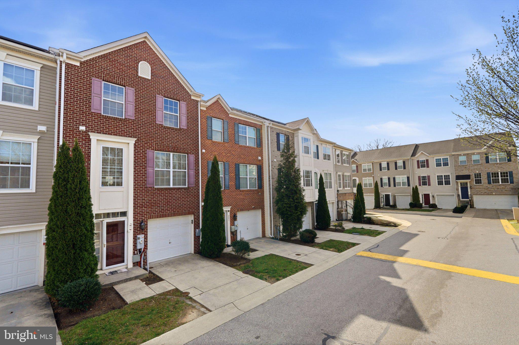 RED OAK CROSSING - Residential