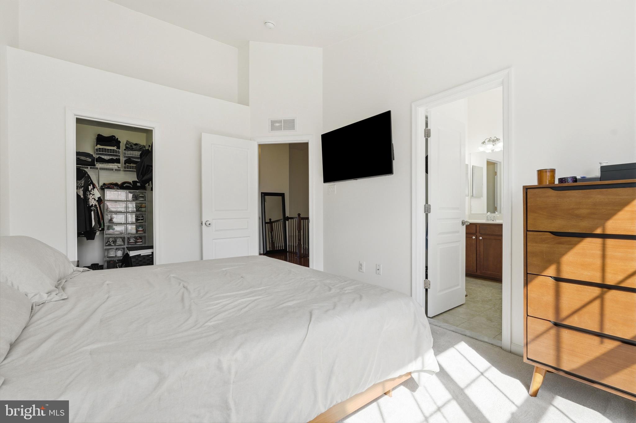 RED OAK CROSSING - Residential