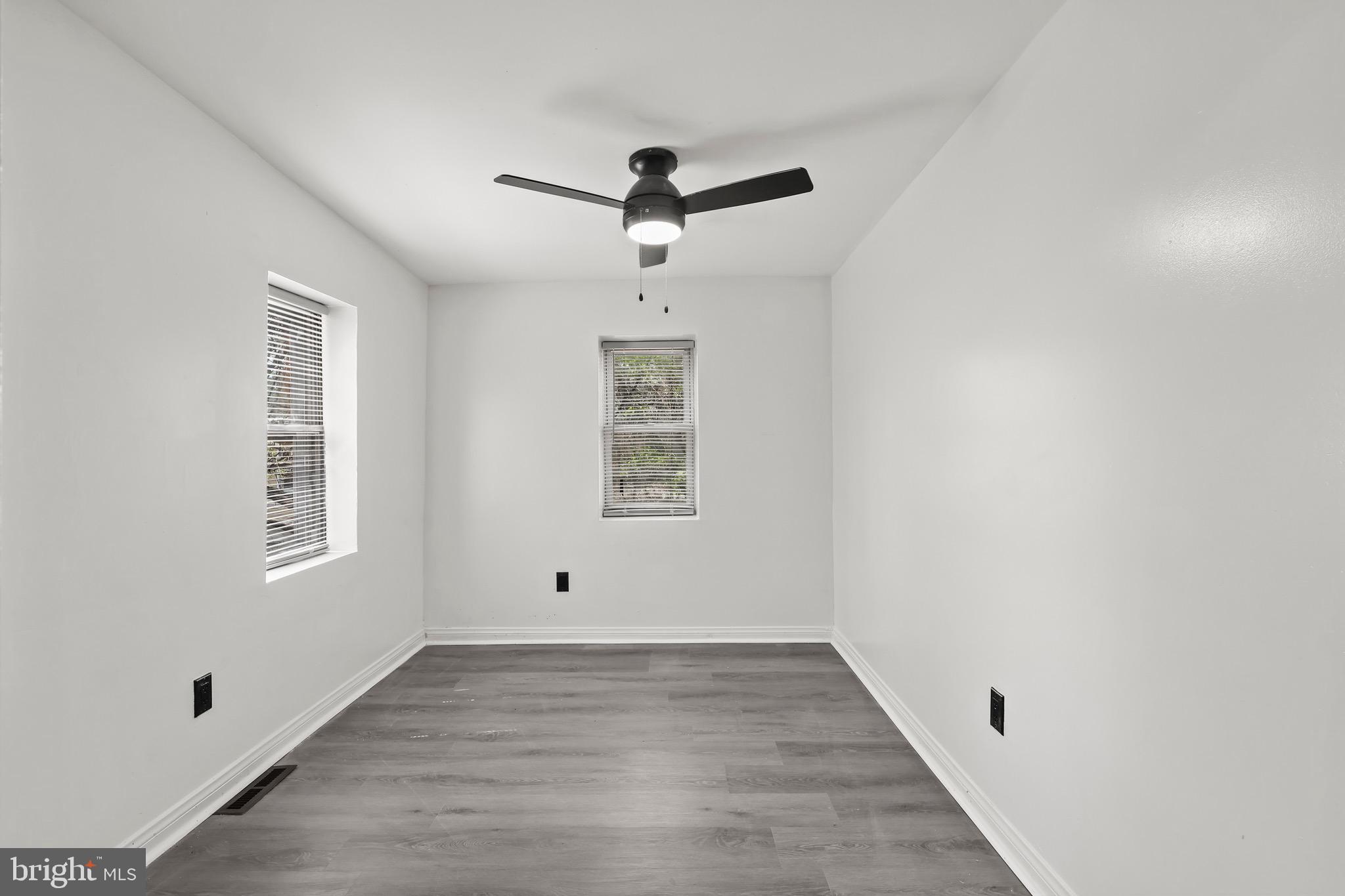 FRANKFORD - Residential