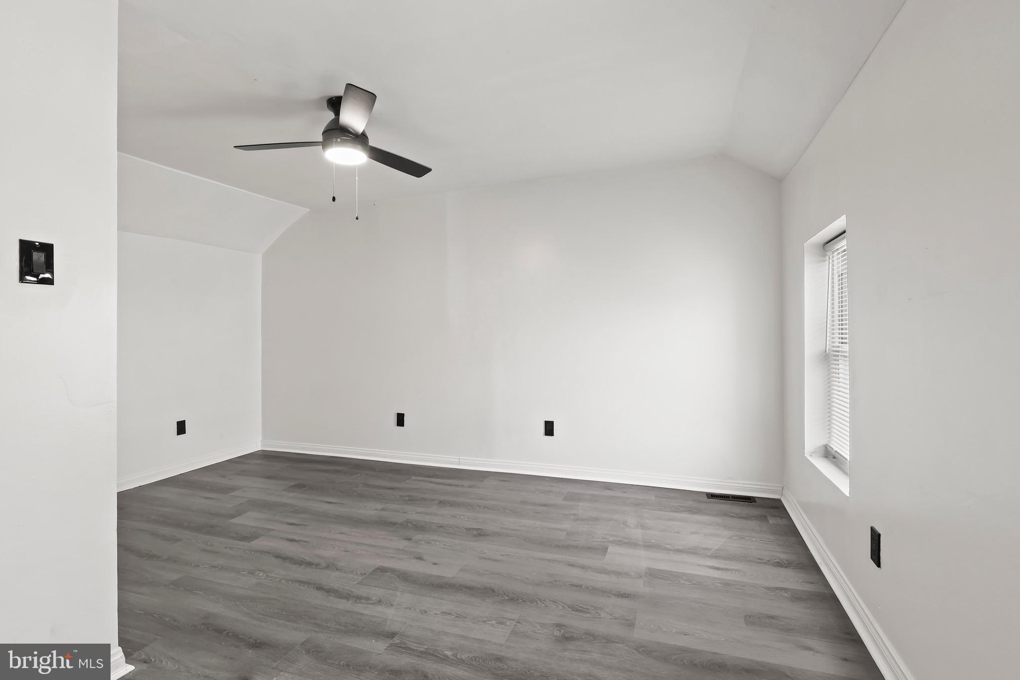 FRANKFORD - Residential