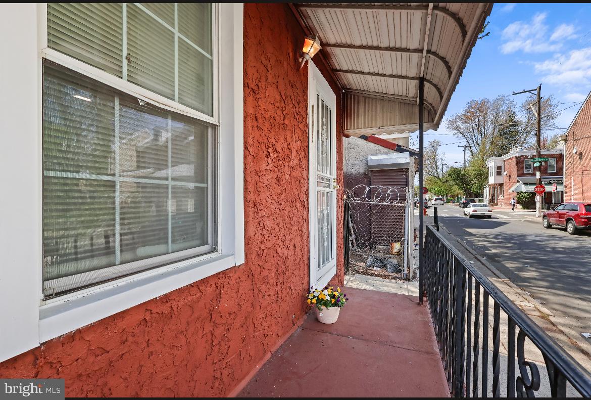 FRANKFORD - Residential