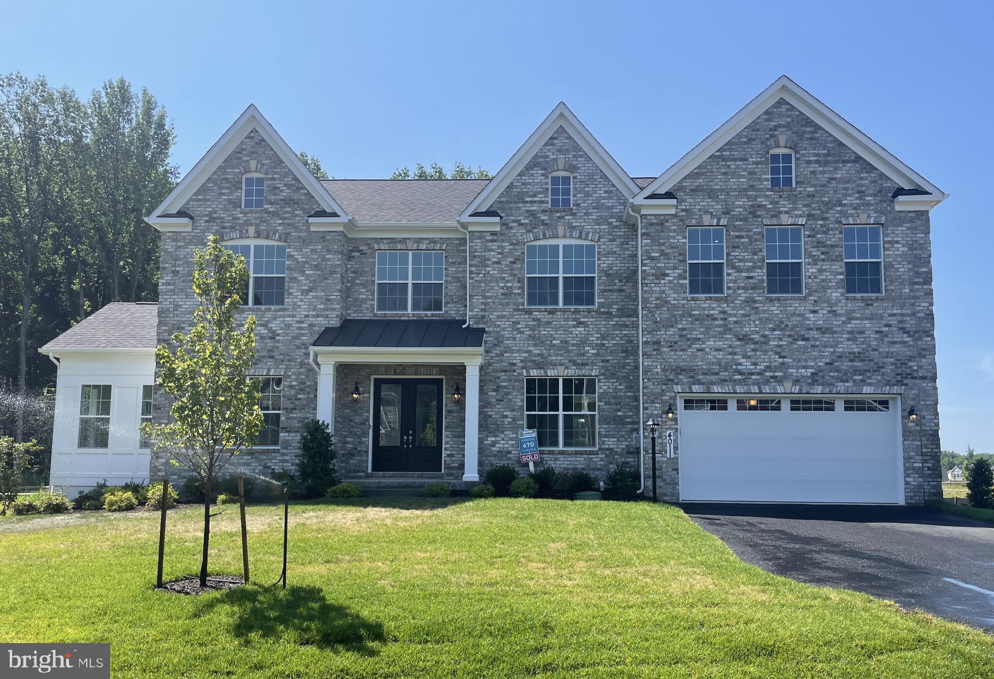 FAIRVIEW MANOR - Residential