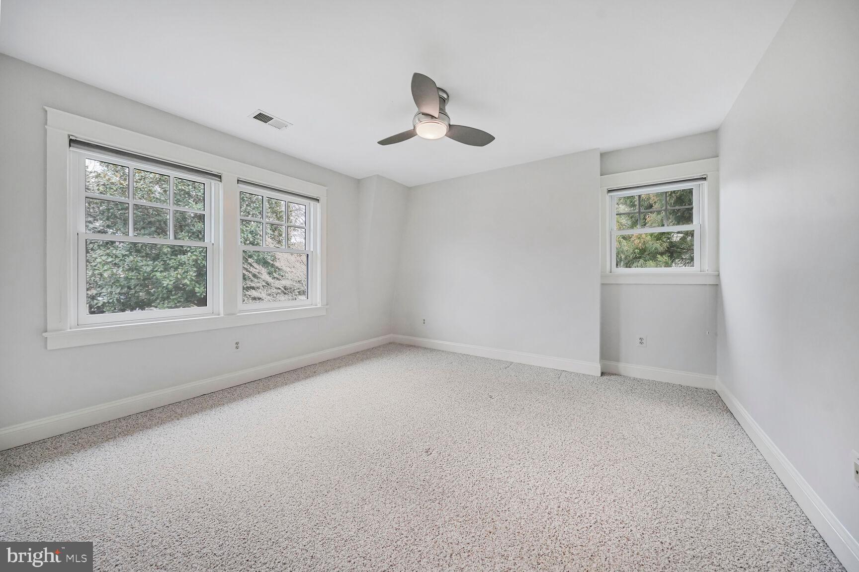 FRANKLIN PARK - Residential