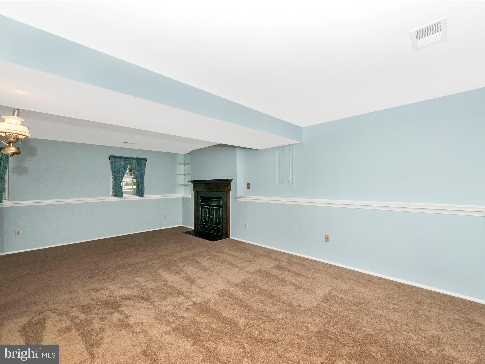 KINGS CONTRIVANCE - Residential