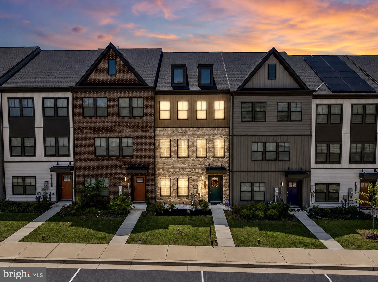 TANYARD SHORES - Residential