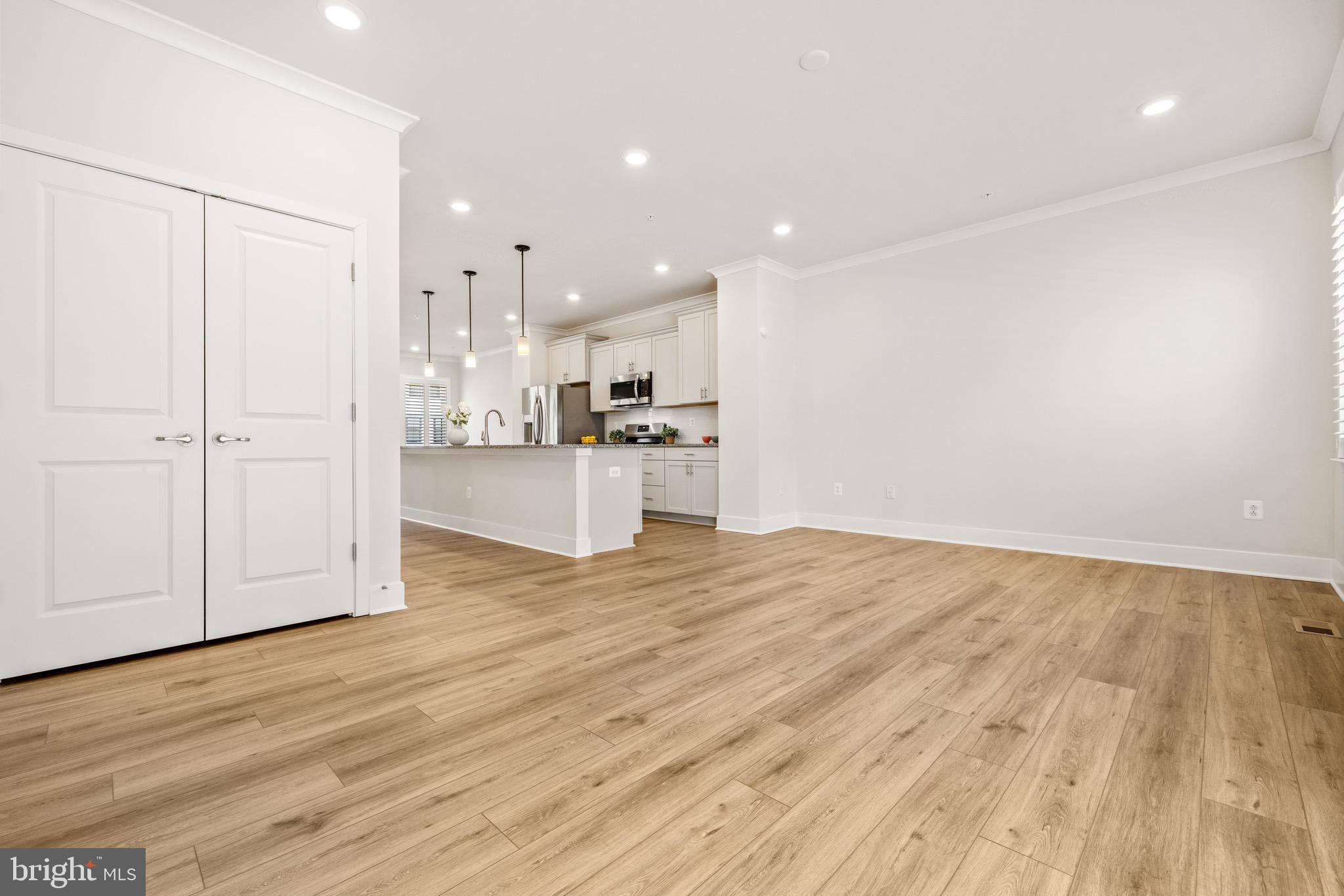 TANYARD SHORES - Residential