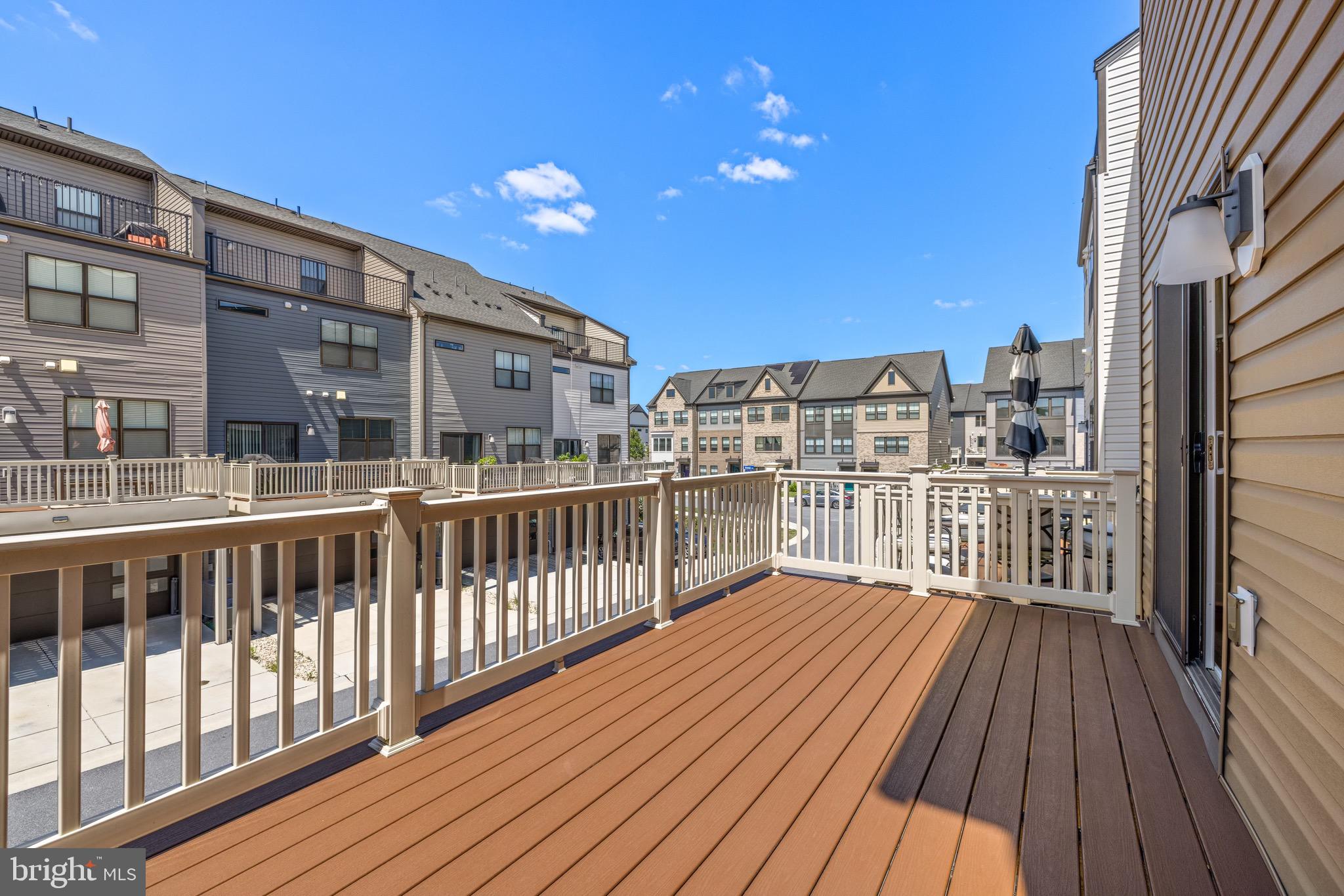 TANYARD SHORES - Residential