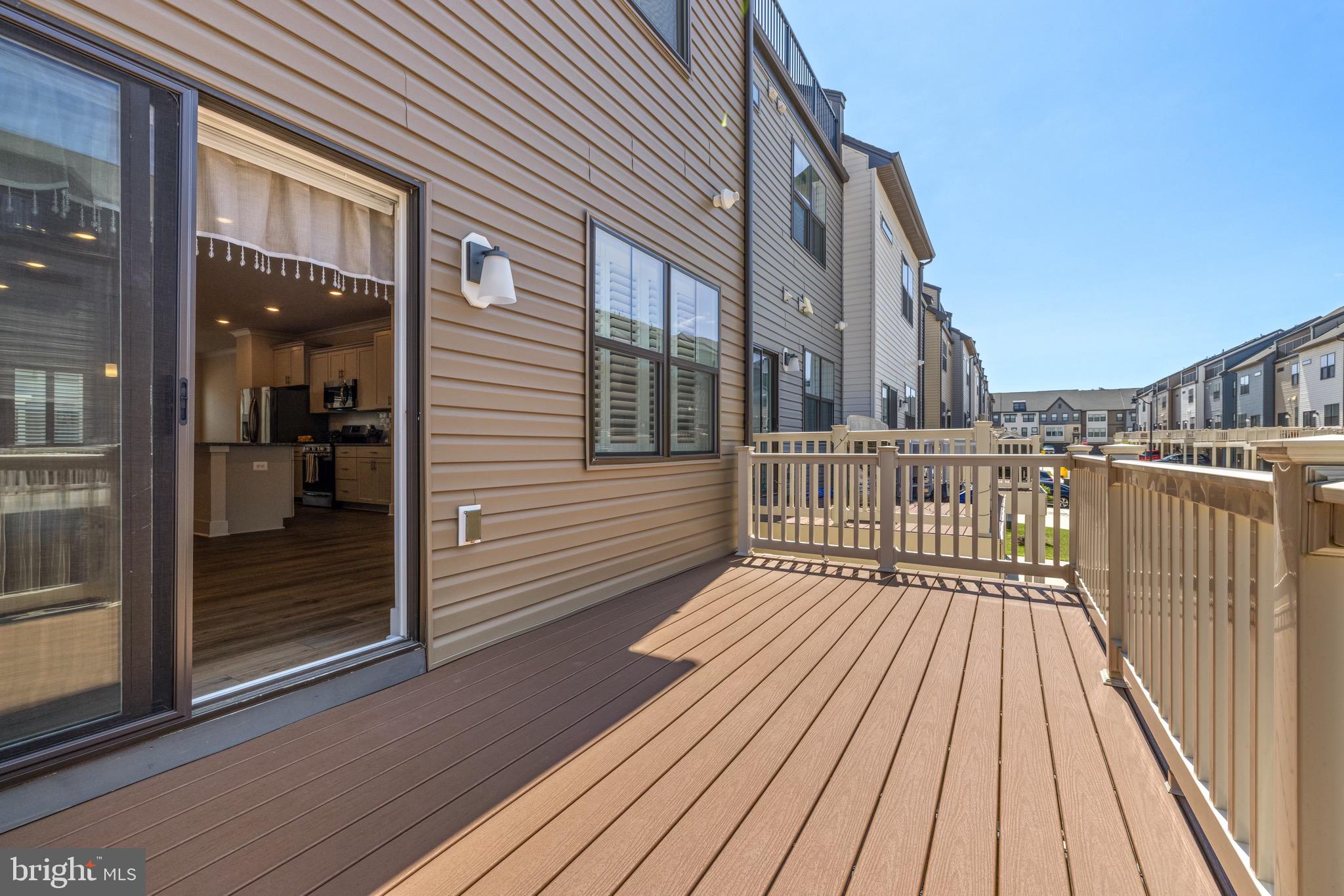 TANYARD SHORES - Residential