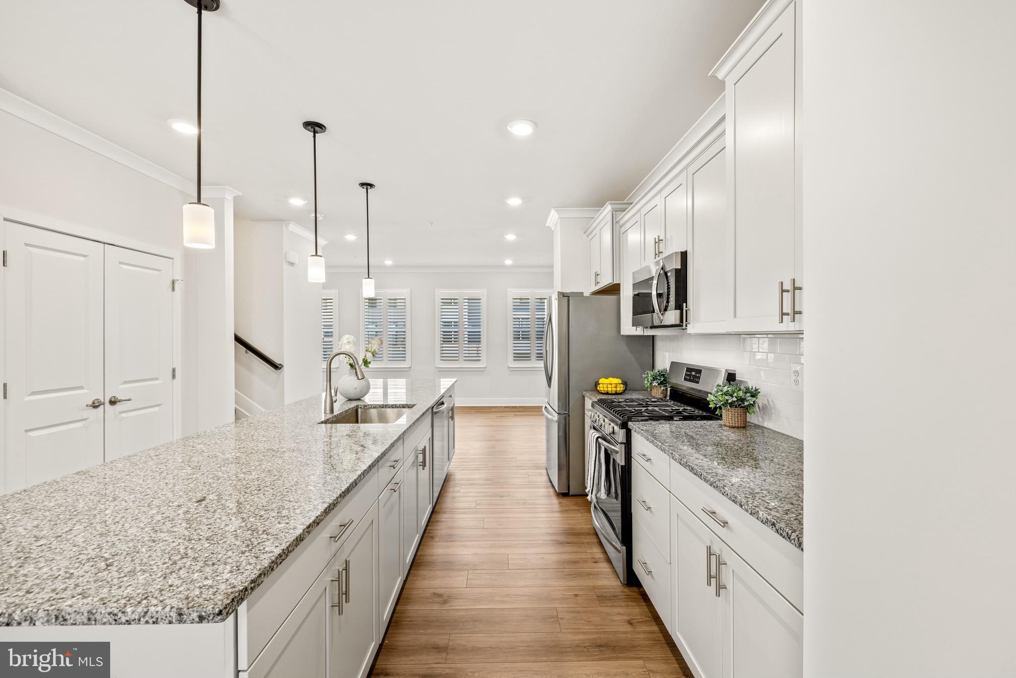 TANYARD SHORES - Residential