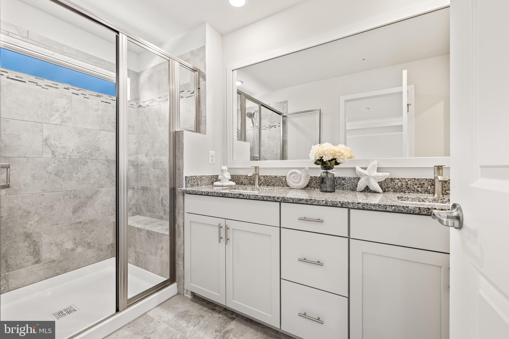 TANYARD SHORES - Residential