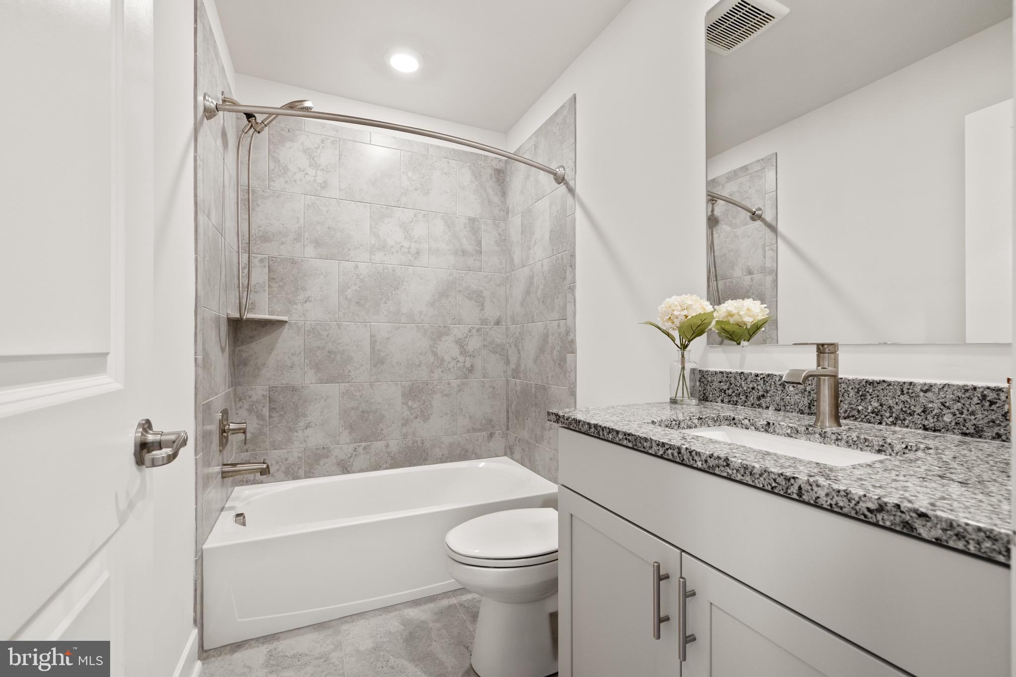 TANYARD SHORES - Residential