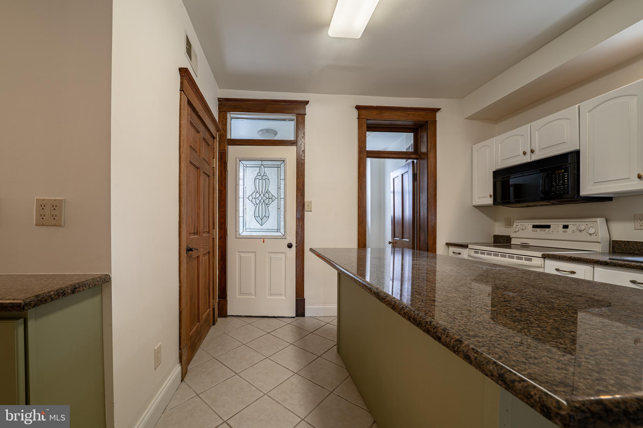 NORTH END - Residential
