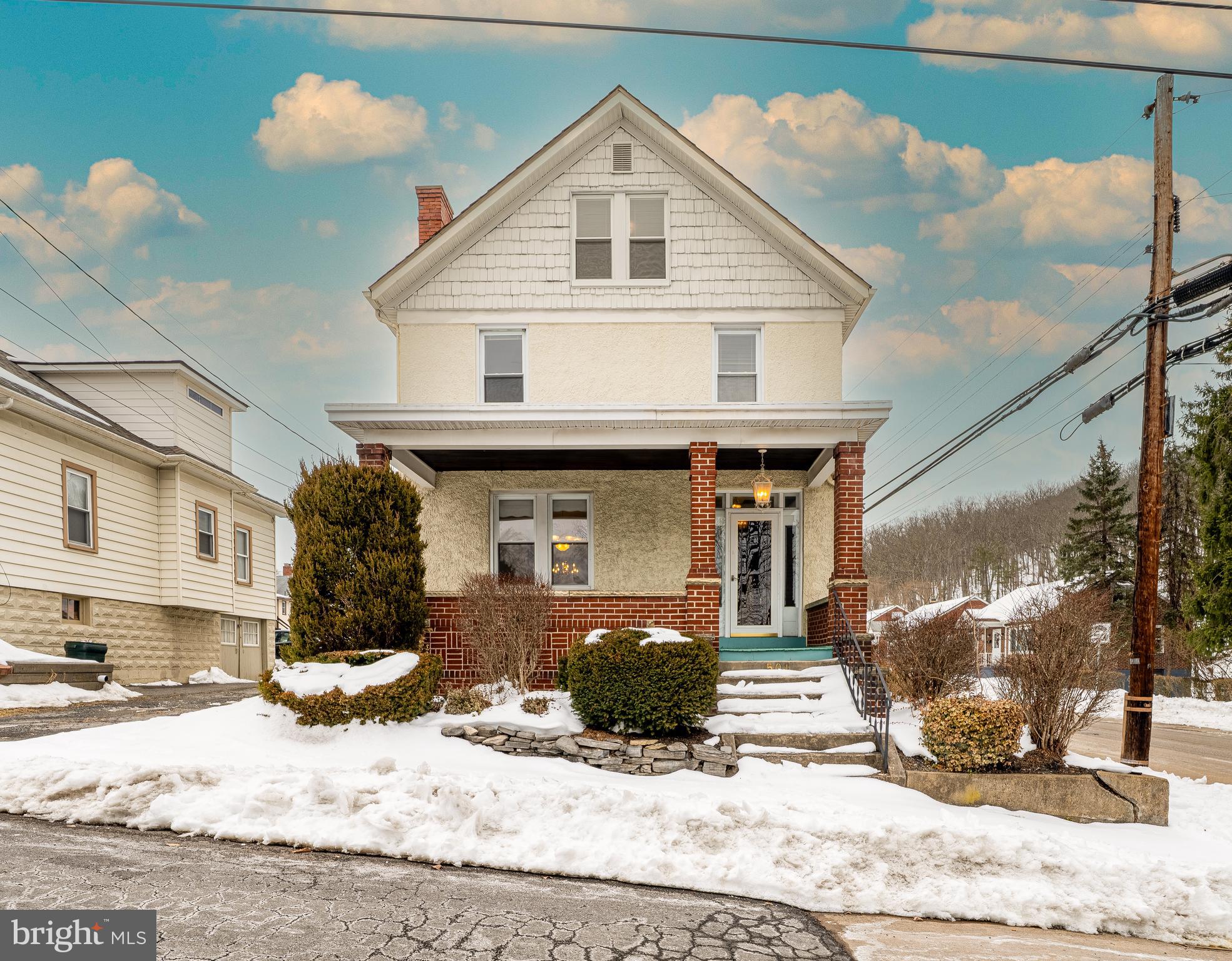 NORTH END - Residential