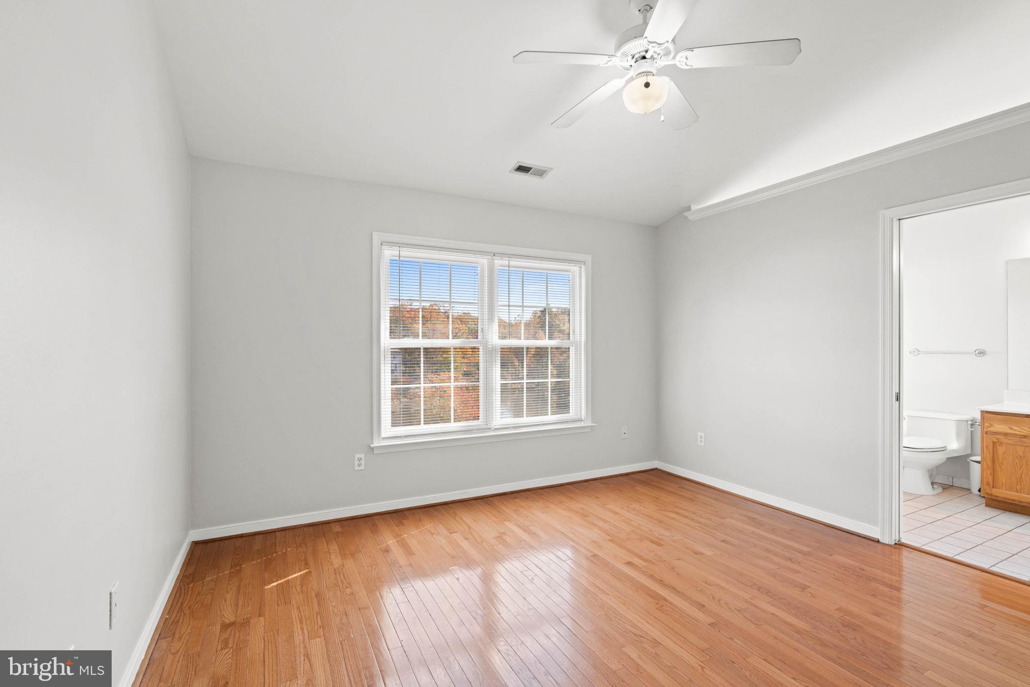 STONE RIVER - Residential Lease