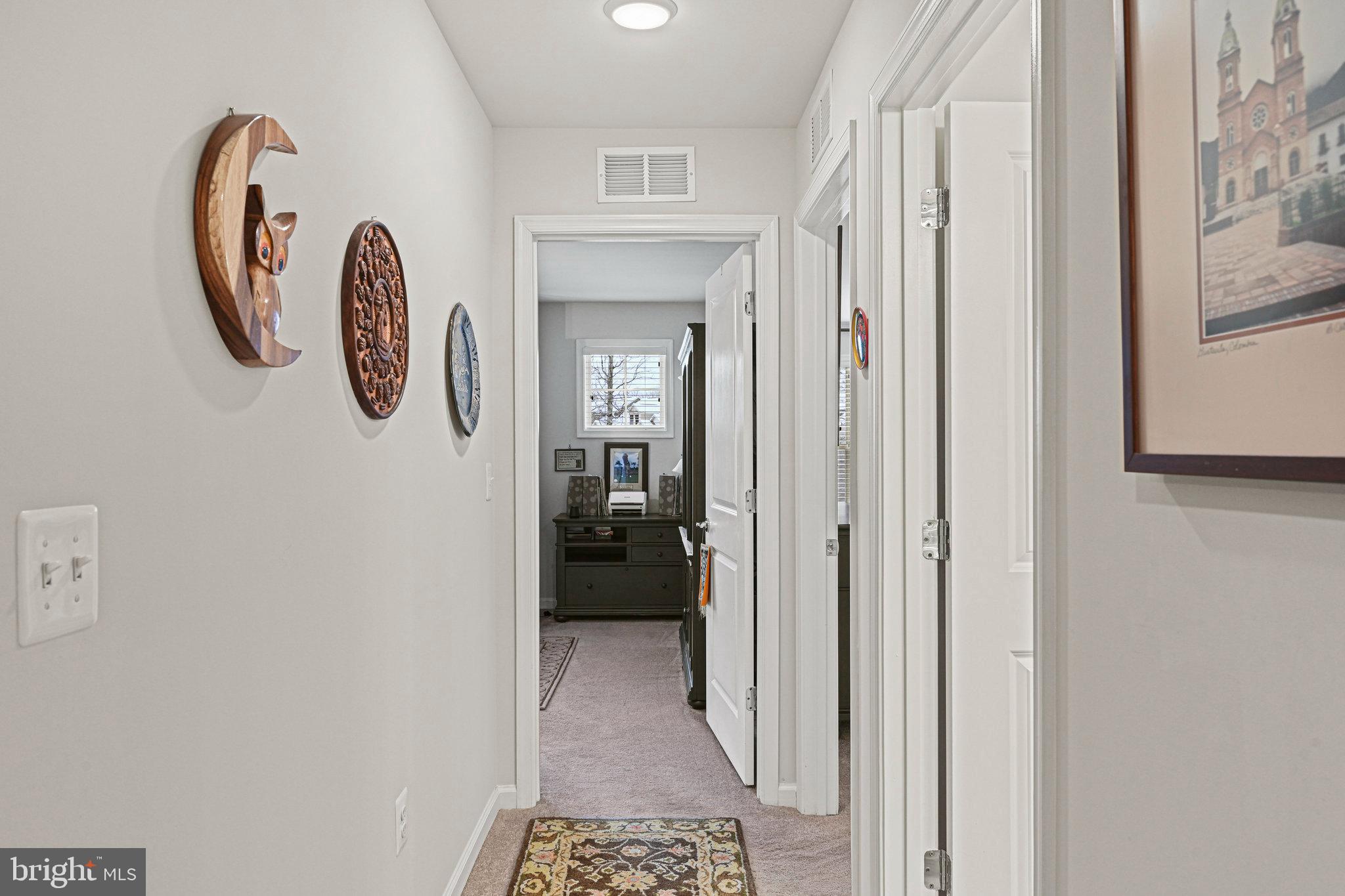 LEXINGTON 7 - Residential