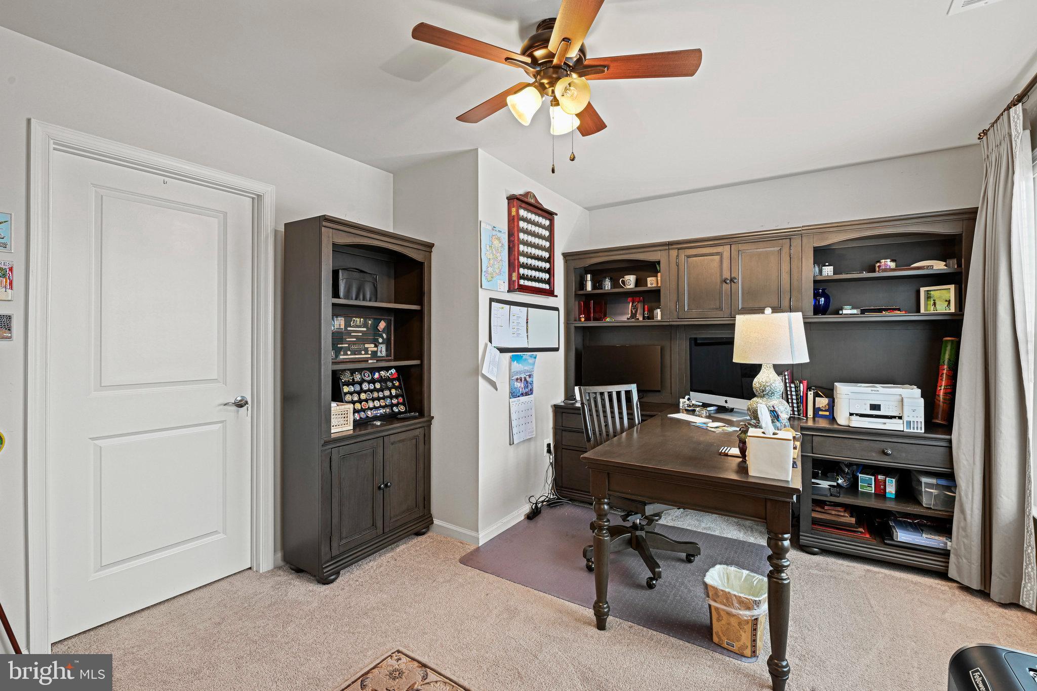 LEXINGTON 7 - Residential