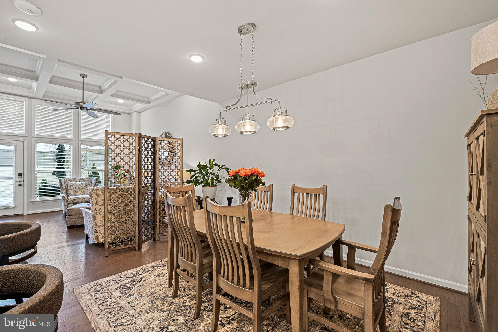LEXINGTON 7 - Residential