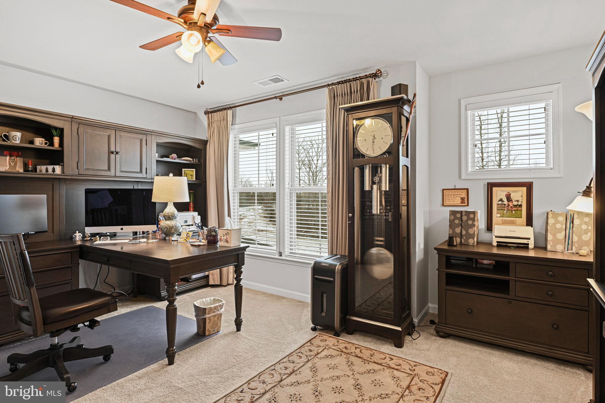 LEXINGTON 7 - Residential
