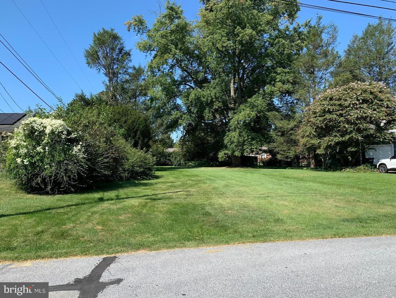 MEADOW RIDGE - Land