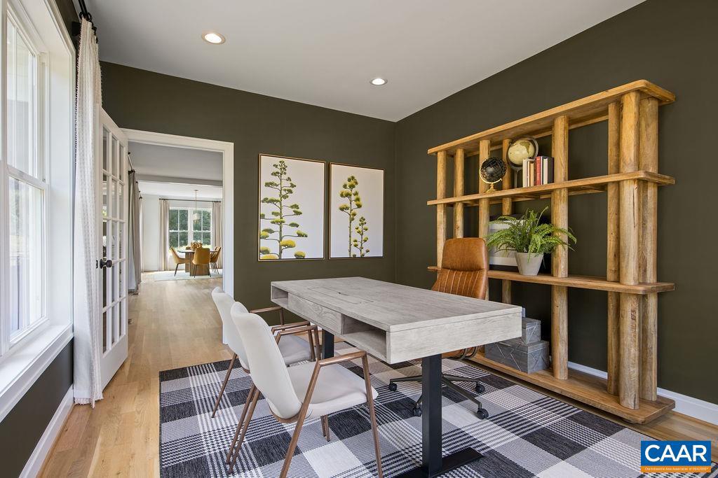 MONTGOMERY RIDGE - Residential