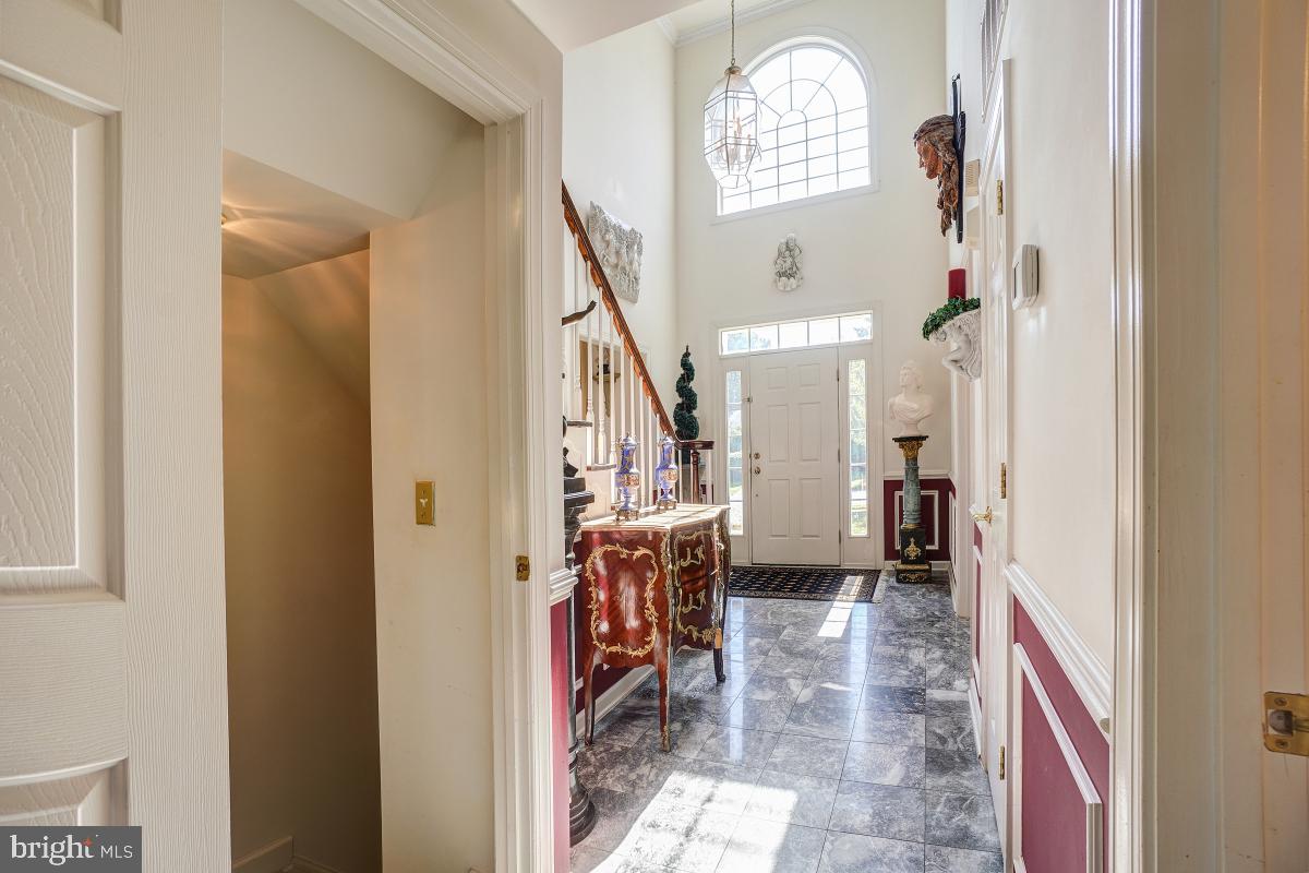 HOYLES MILL VILLAGE - Residential