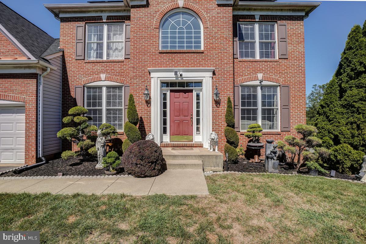 HOYLES MILL VILLAGE - Residential
