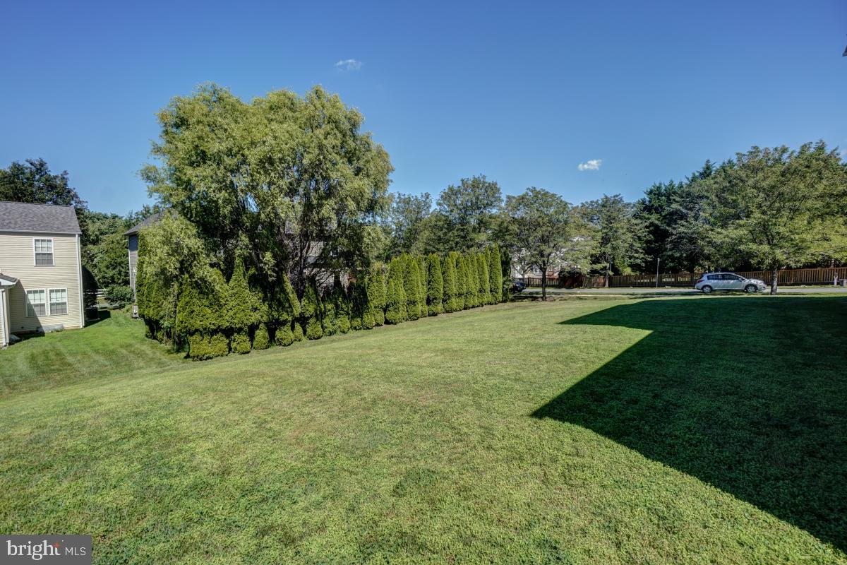 HOYLES MILL VILLAGE - Residential
