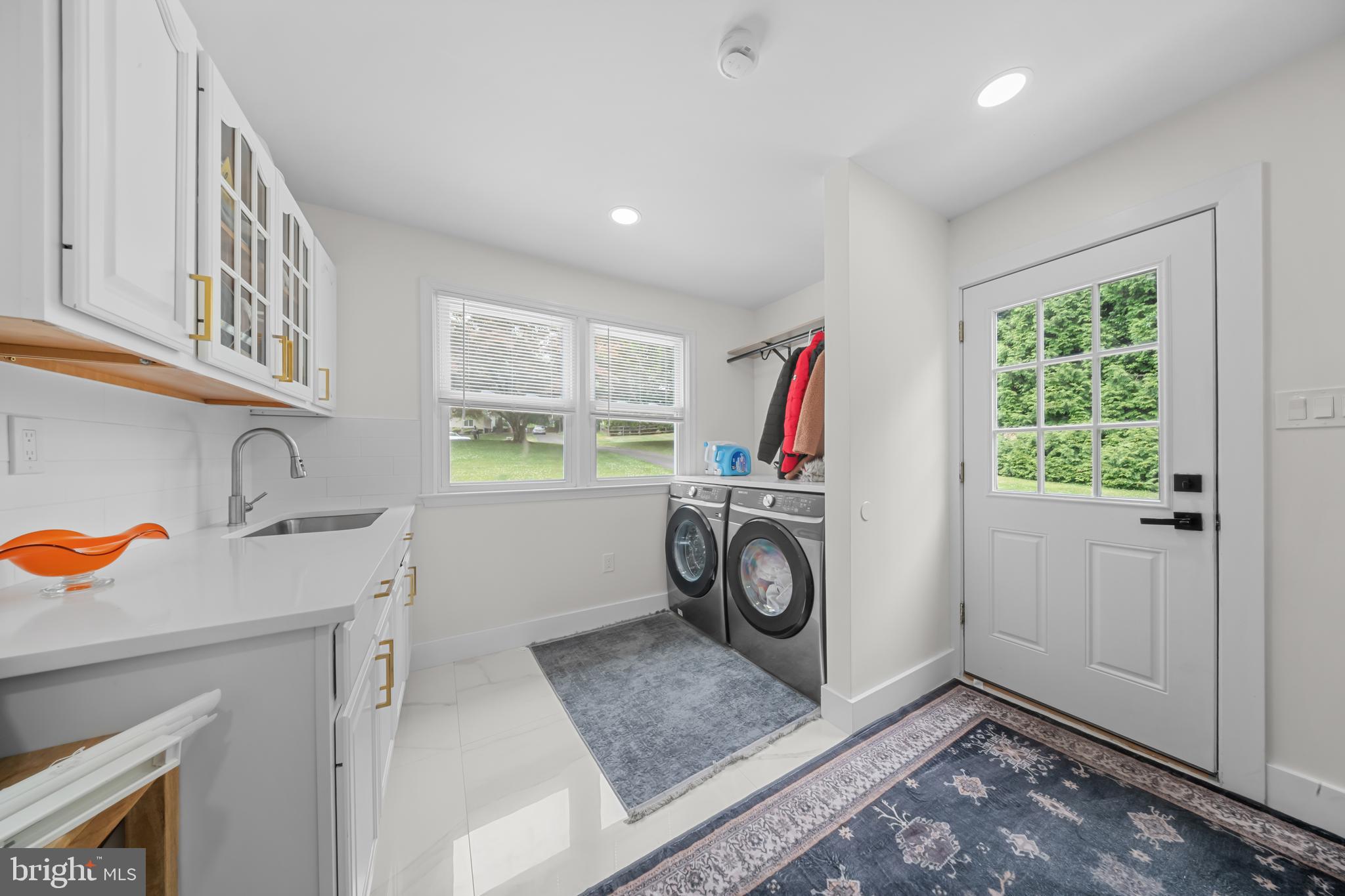 HUNTINGDON VALLEY - Residential