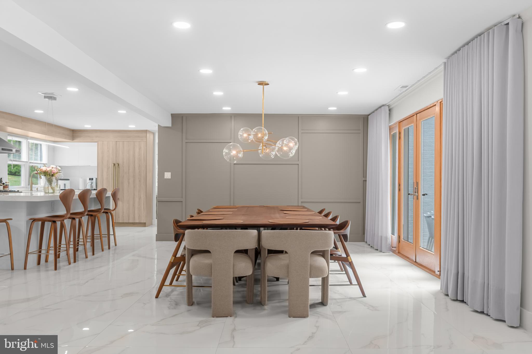 HUNTINGDON VALLEY - Residential