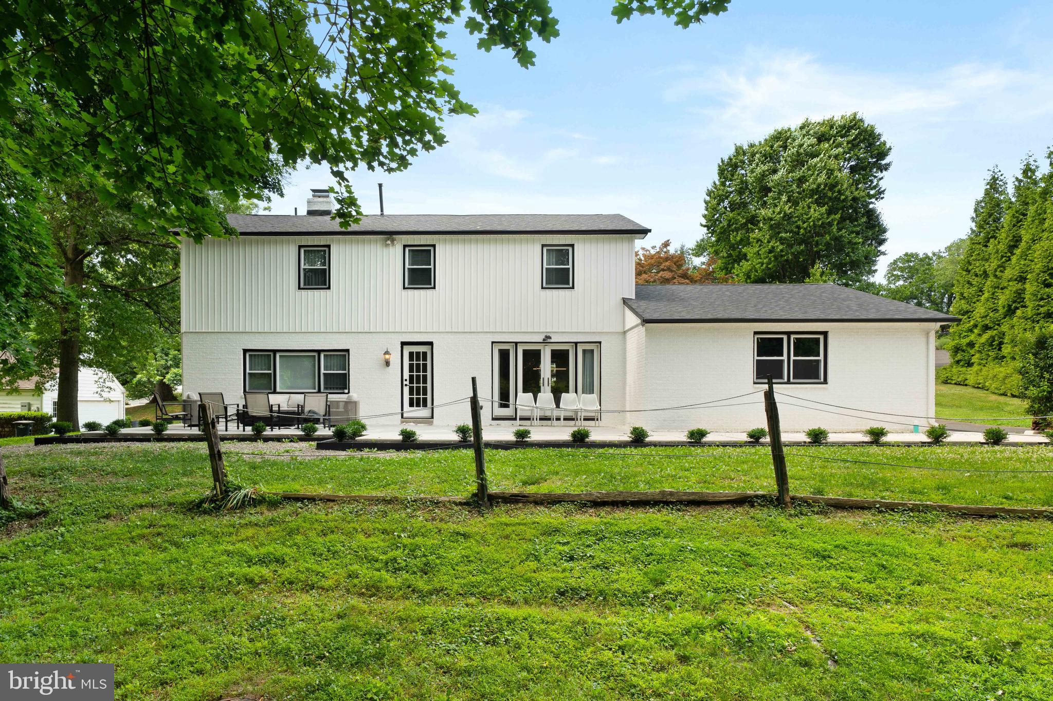 HUNTINGDON VALLEY - Residential