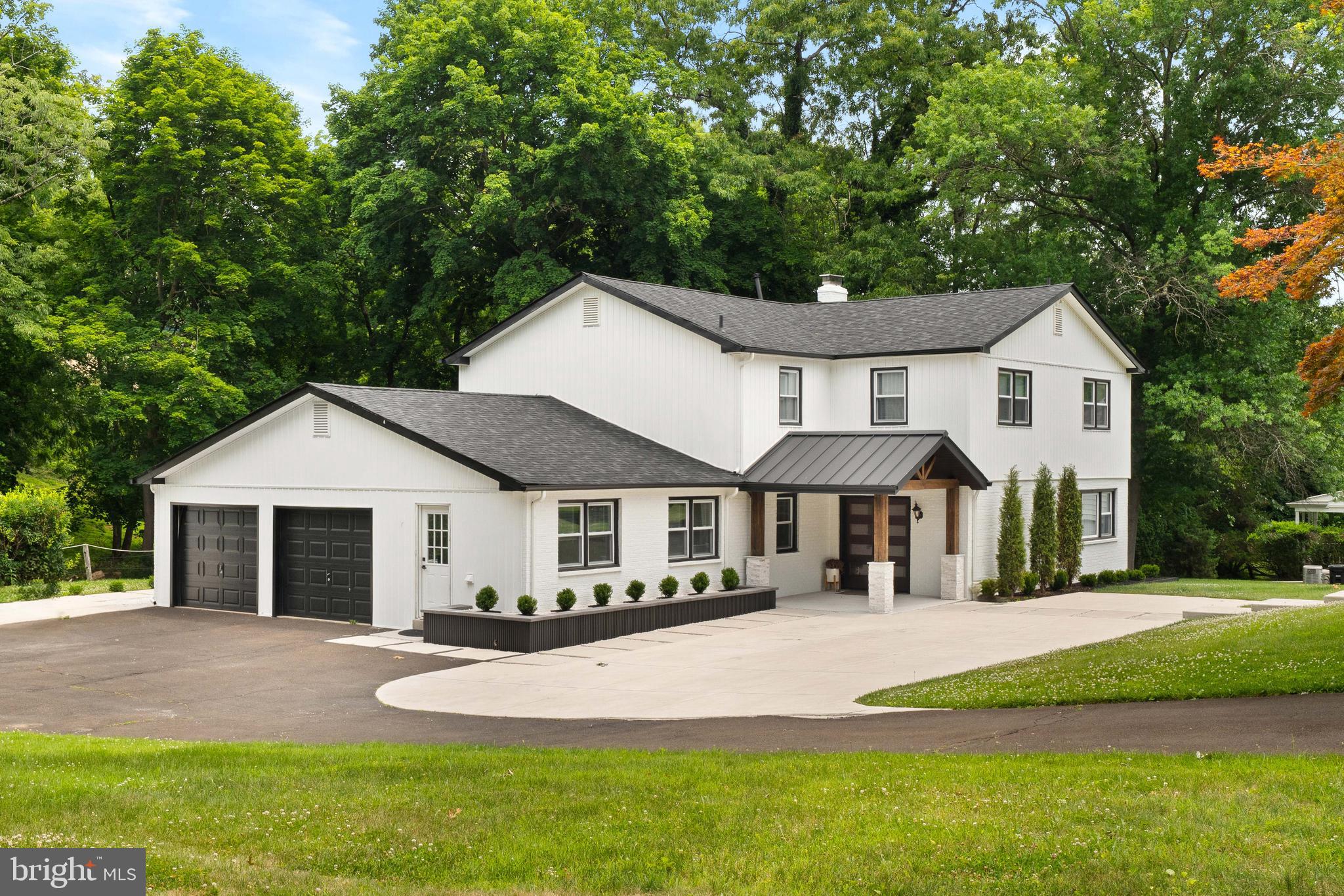 HUNTINGDON VALLEY - Residential