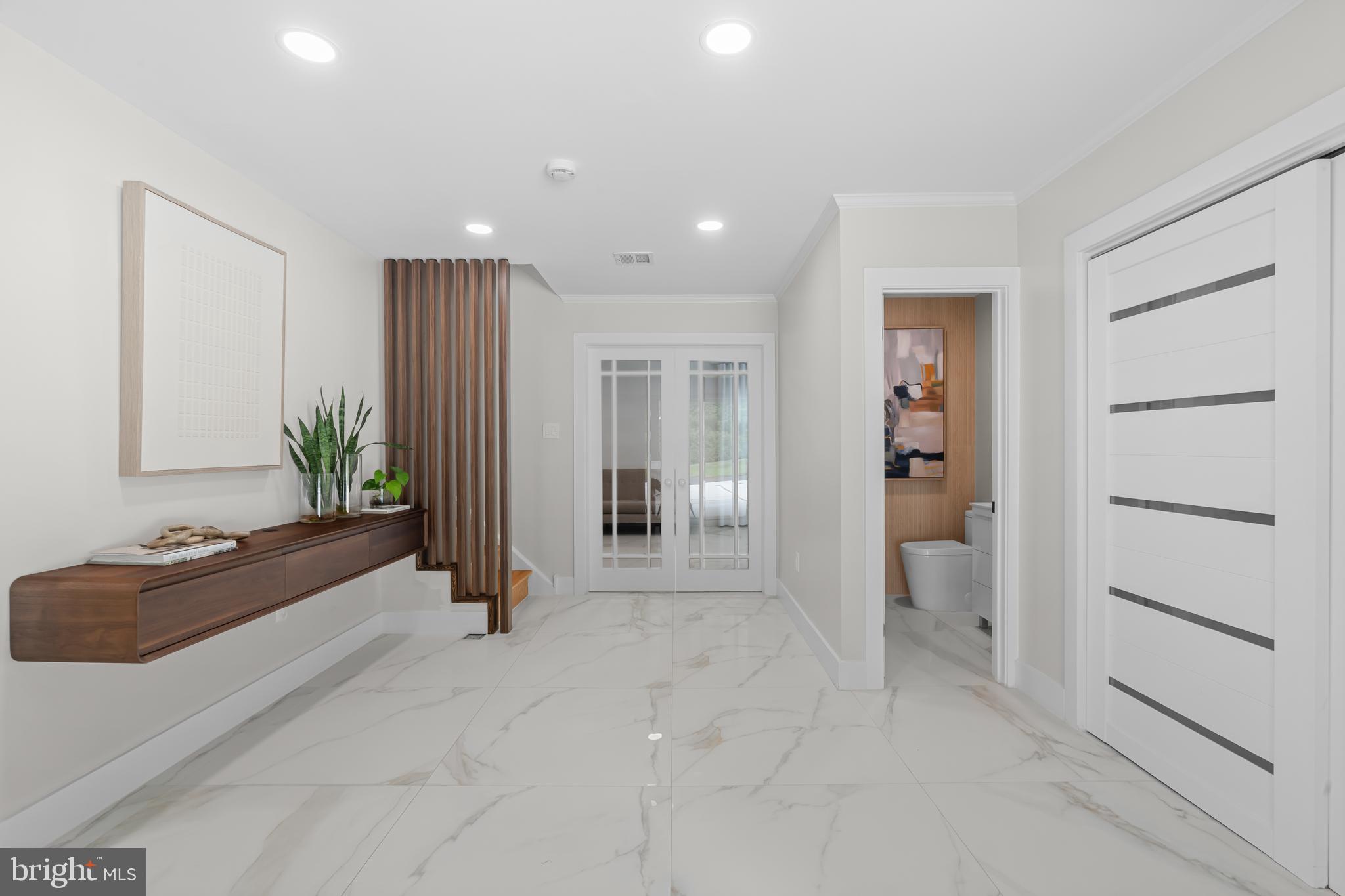 HUNTINGDON VALLEY - Residential