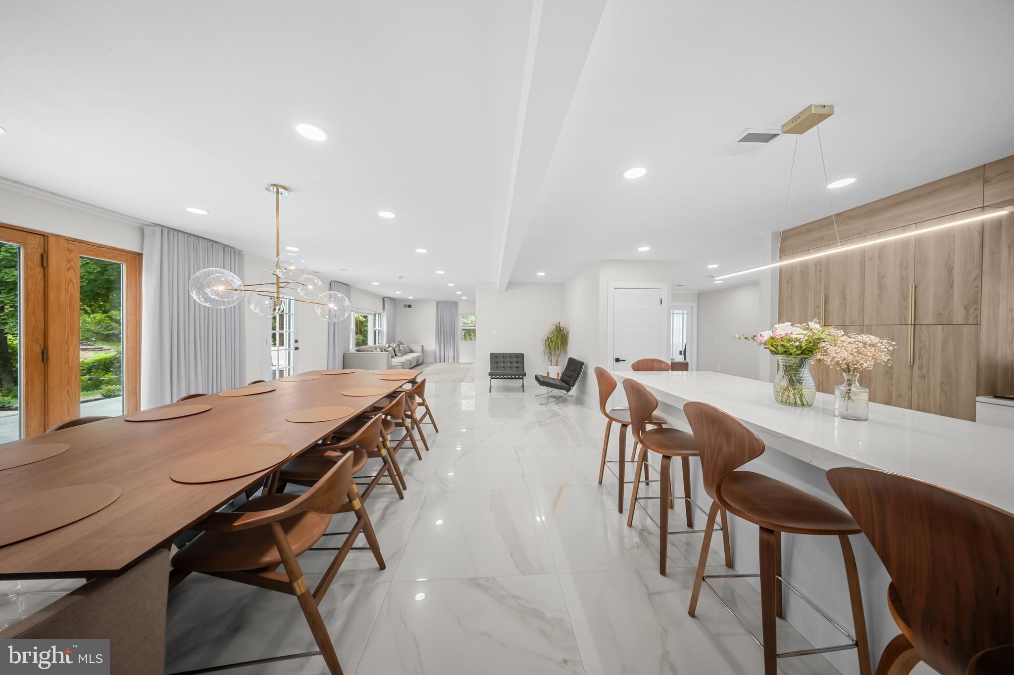 HUNTINGDON VALLEY - Residential