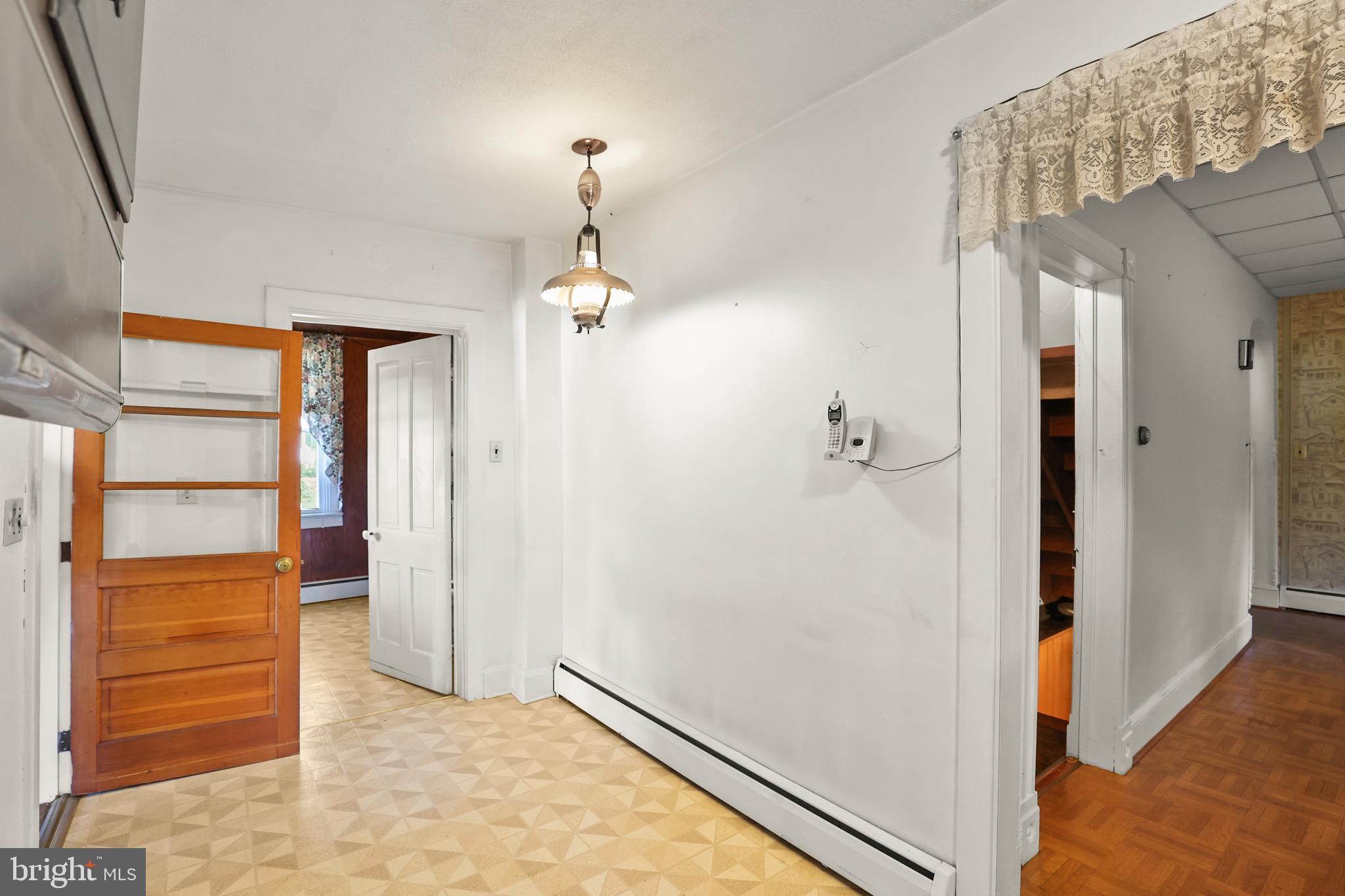 HAMPSTEAD - Residential