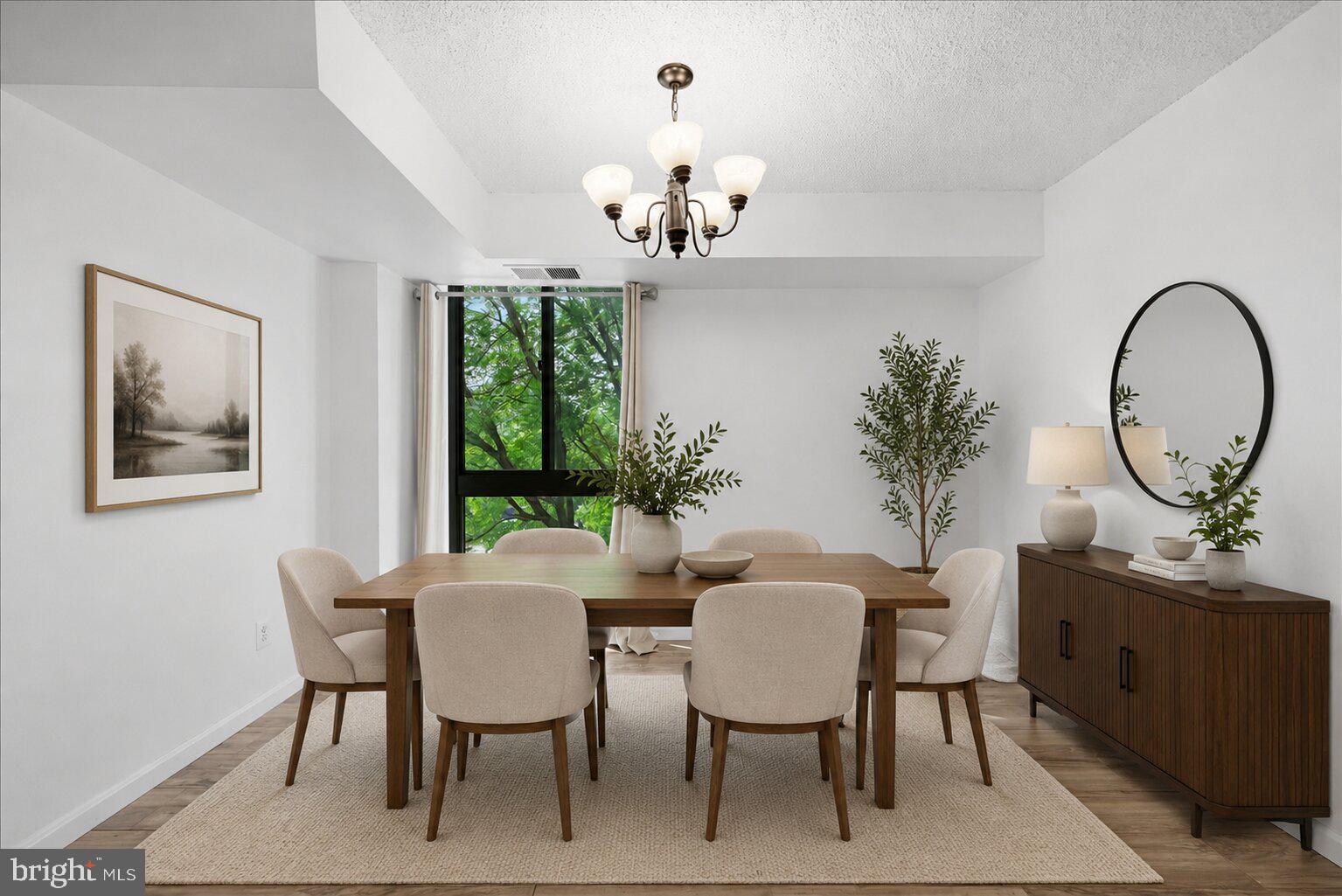 IDYLWOOD TOWERS CONDO - Residential