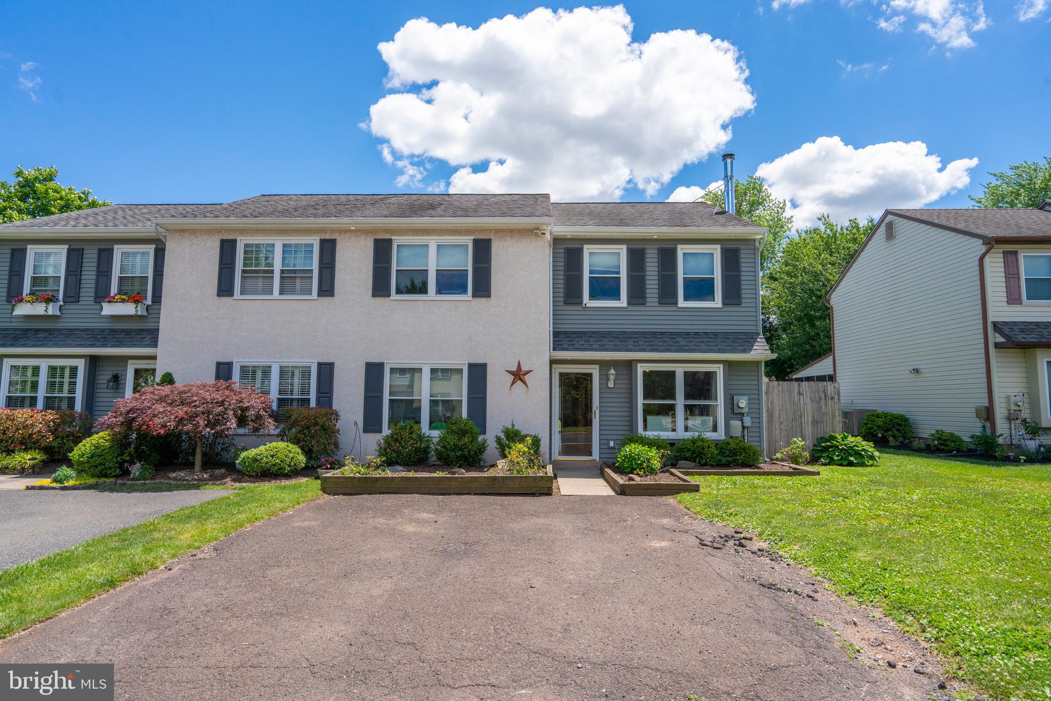 RICHLAND MEAD - Residential