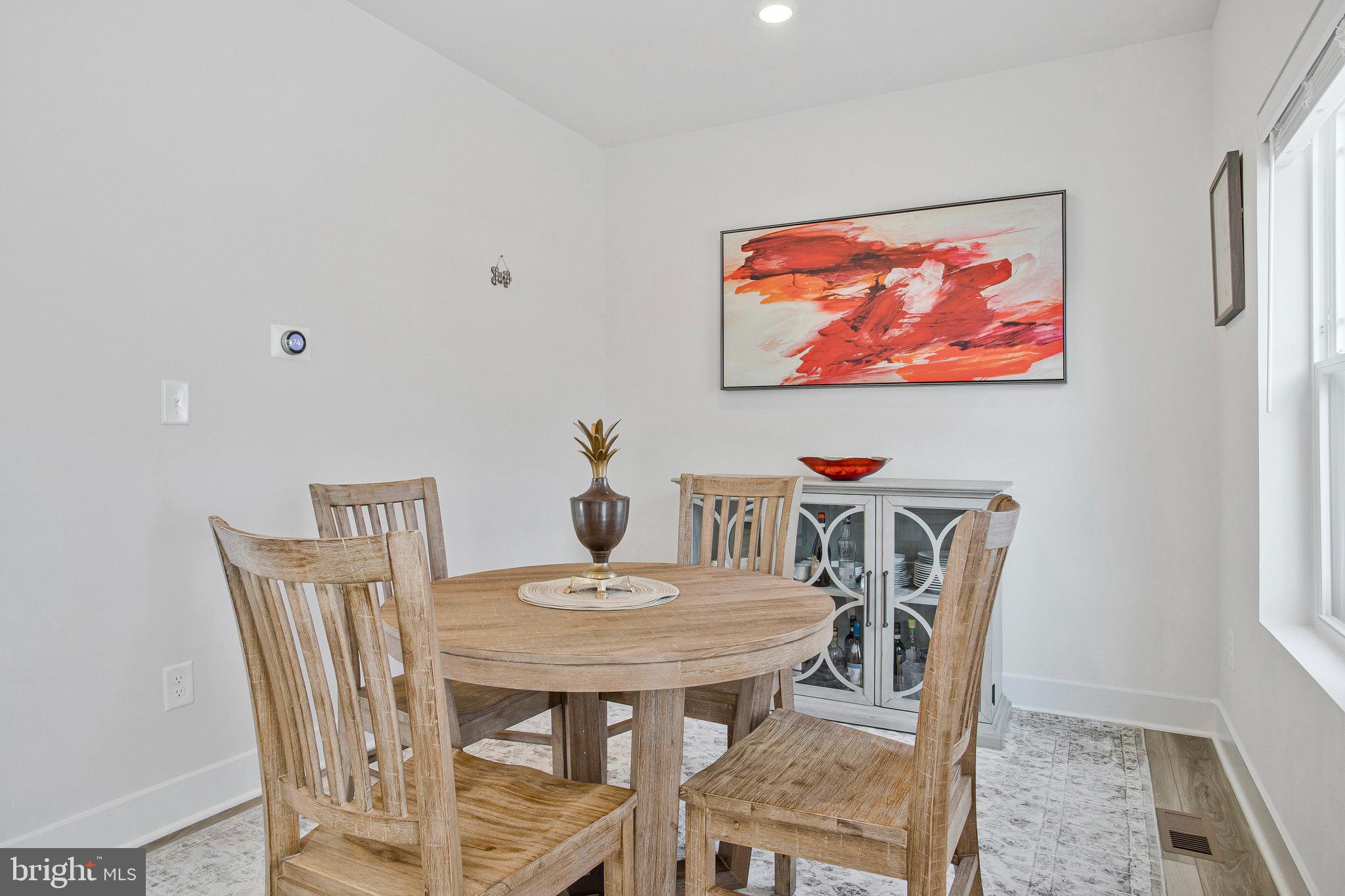 ESSEX - Residential