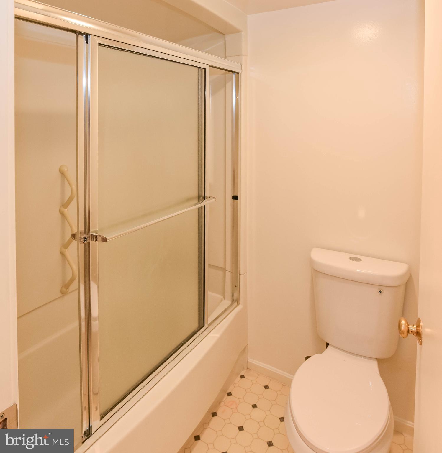 FAIRWAYS NORTH - Residential
