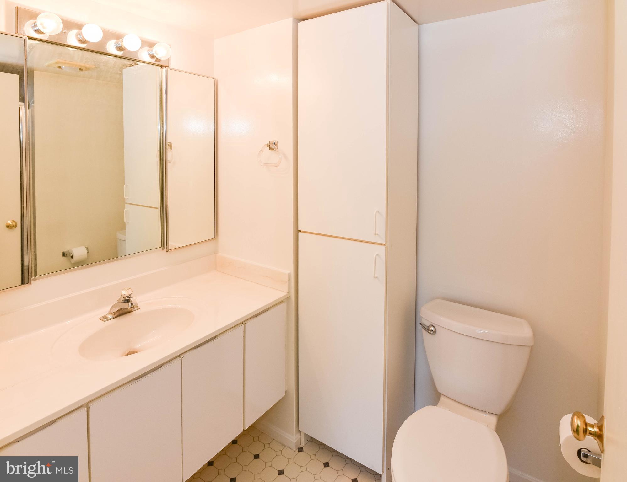 FAIRWAYS NORTH - Residential