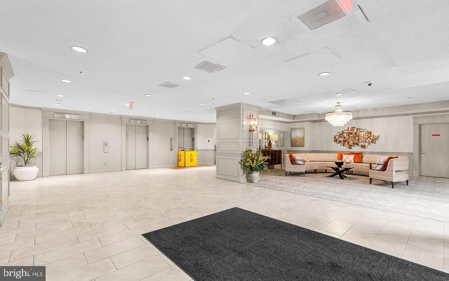 FAIRWAYS NORTH - Residential