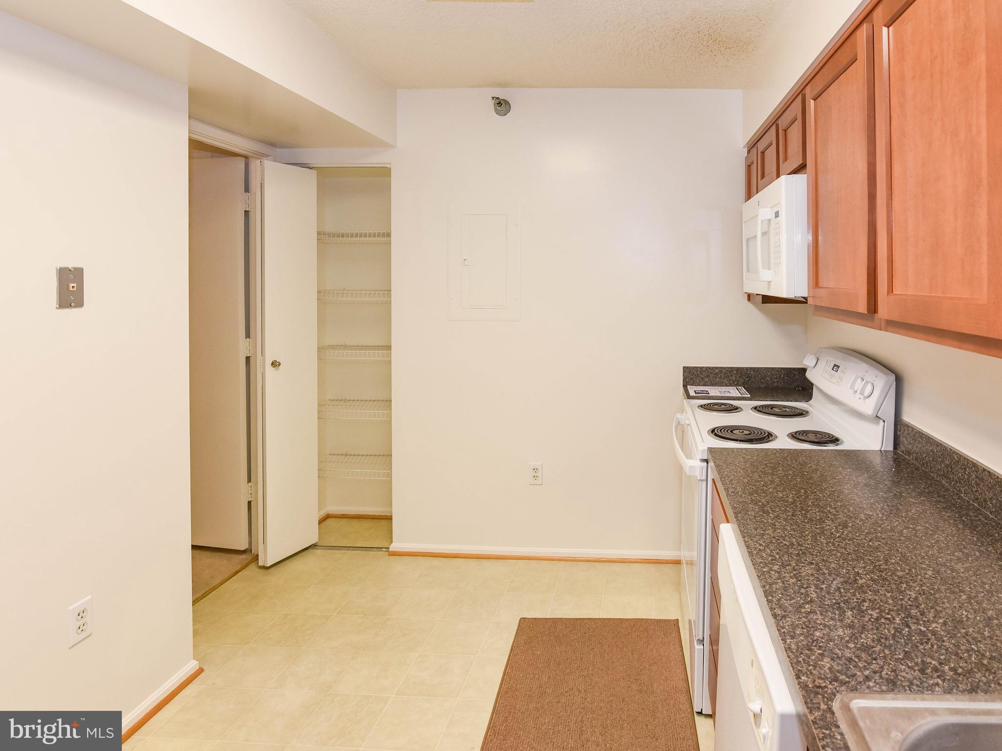 FAIRWAYS NORTH - Residential
