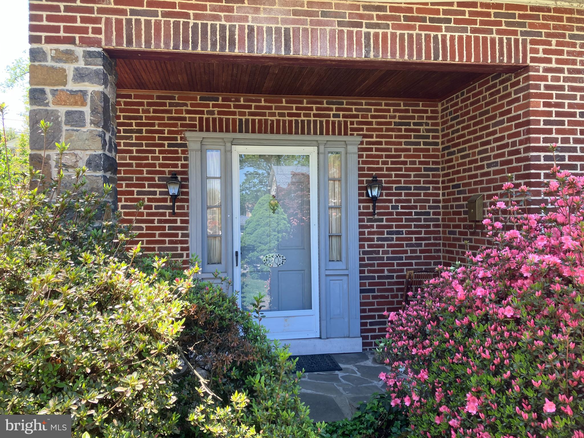 Adorable brick bungalow in one of Baltimore's most sought-after neighborhoods, Arcadia.  House currently set up as 2 bedrooms on the second floor, but can easily be converted to a 3-bedroom home.  House does need updating, but the bones are strong.  Harwood floors throughout, nice-sized rooms,  full lower level with space for rooms, a driveway that leads to a private rear garage, a lovely back yard with endless possibilities and great curb appeal.