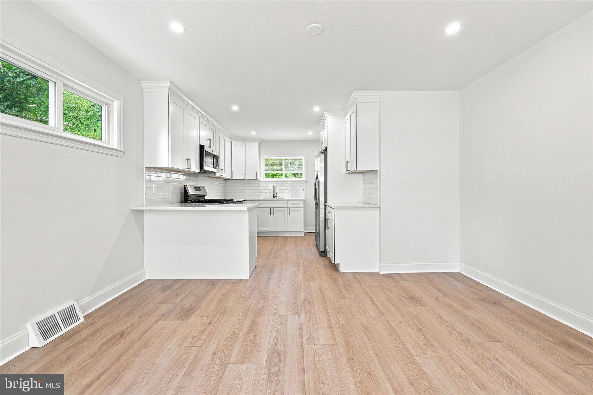GLENSIDE - Residential
