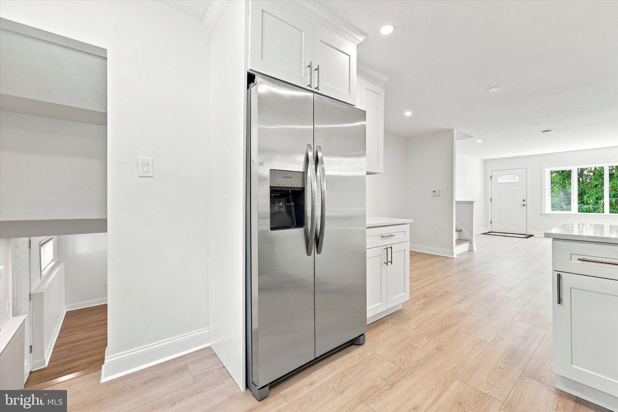GLENSIDE - Residential