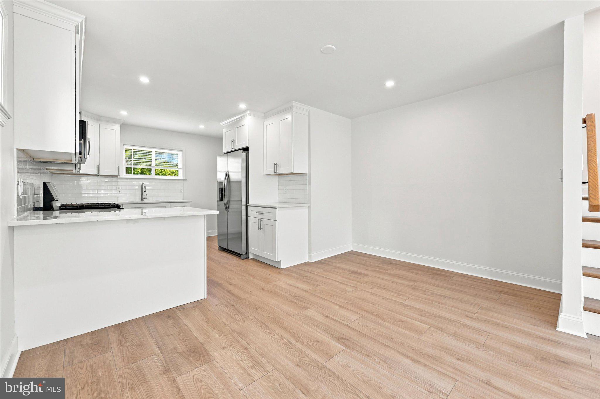 GLENSIDE - Residential
