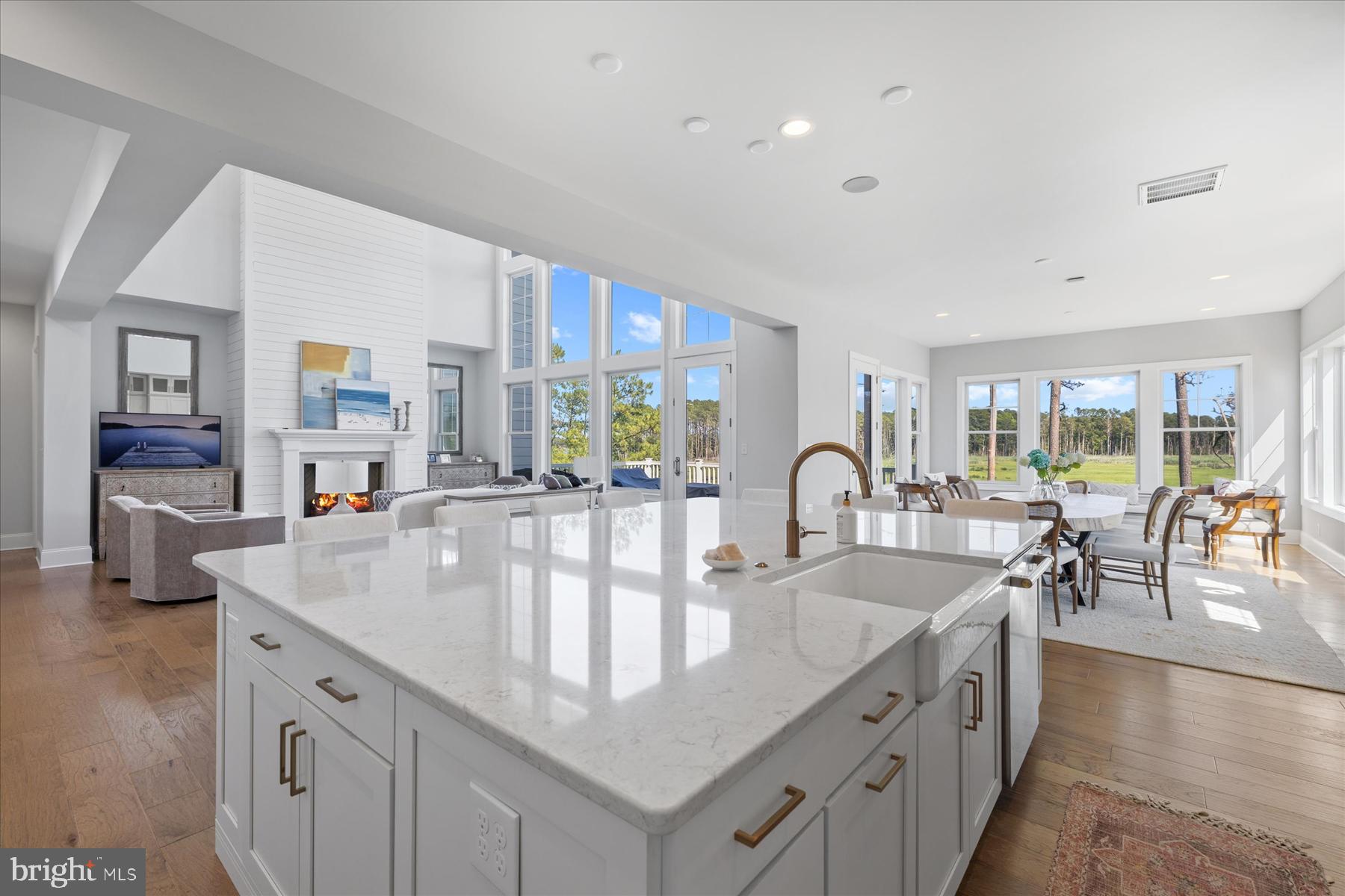 MARSH ISLAND IN LEWES - Residential